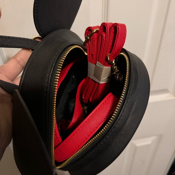 Mickey Mouse Disney loungefly pin display backpack - Picture 3 of 3